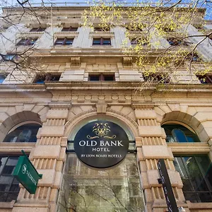 4* Hotel Old Bank - Lion Roars &
